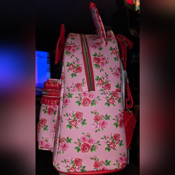 Brand New! Loungefly Disney Minnie Mouse Pink & Red Roses Figural Mini Backpack main image 5